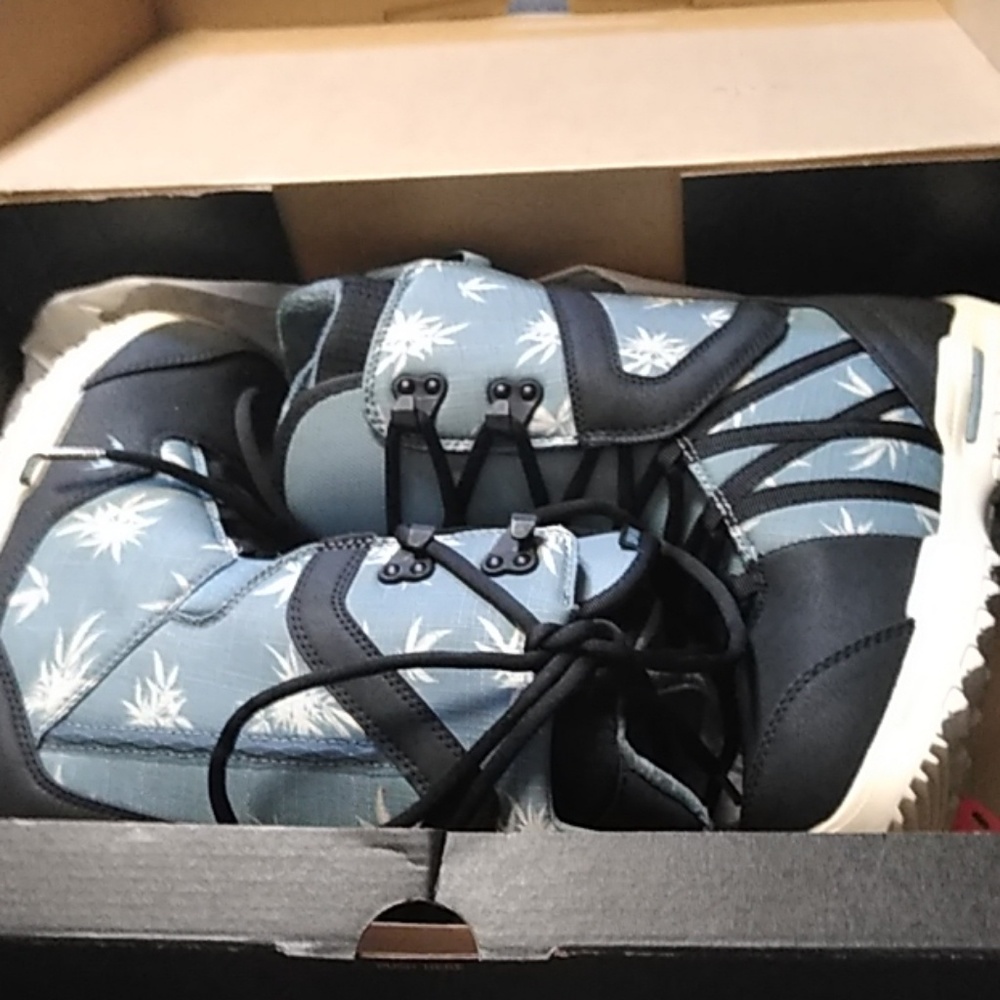 Burton Rampant Tropical Trip Snow Boarding Boots